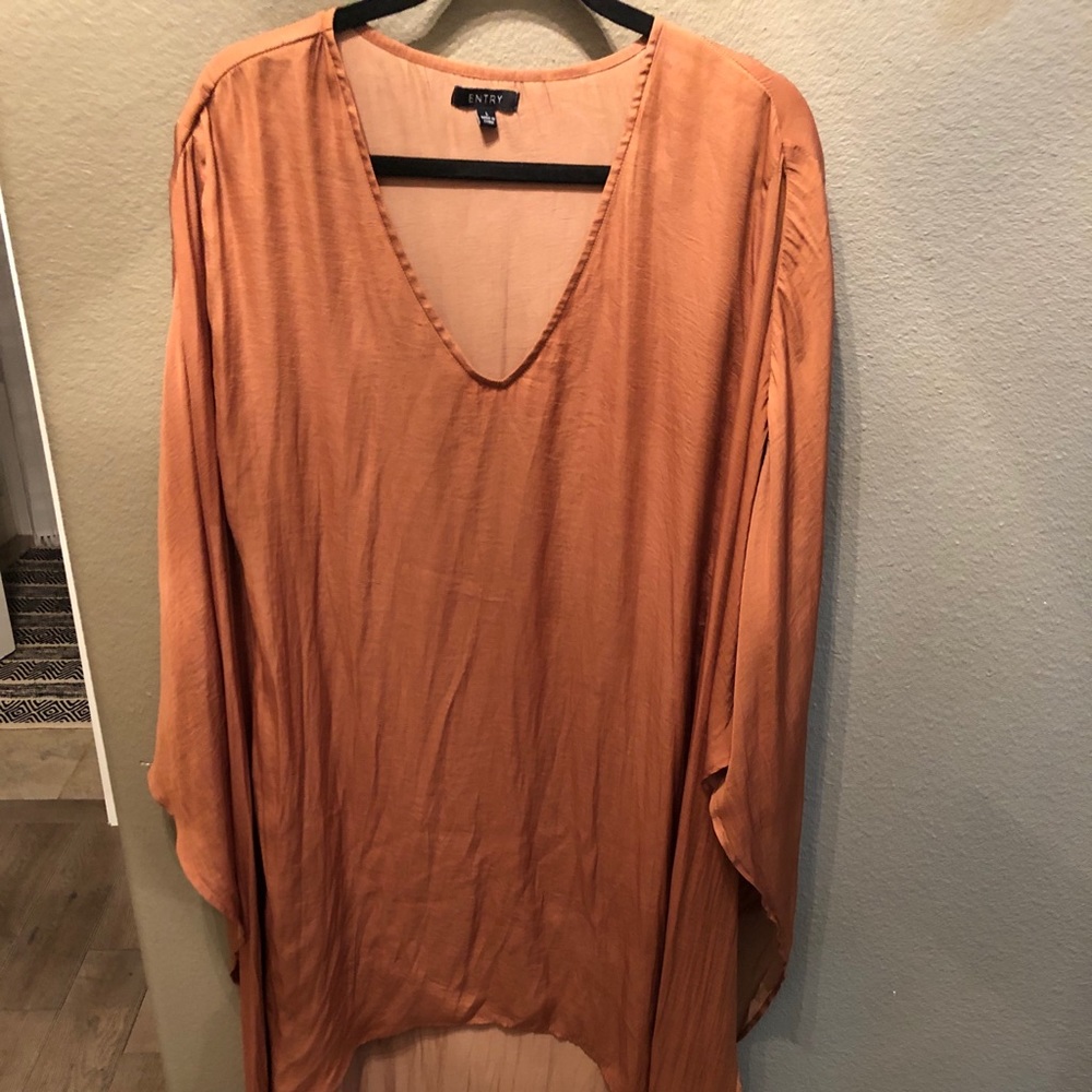 Oversized/from crop satin ENTRY blouse